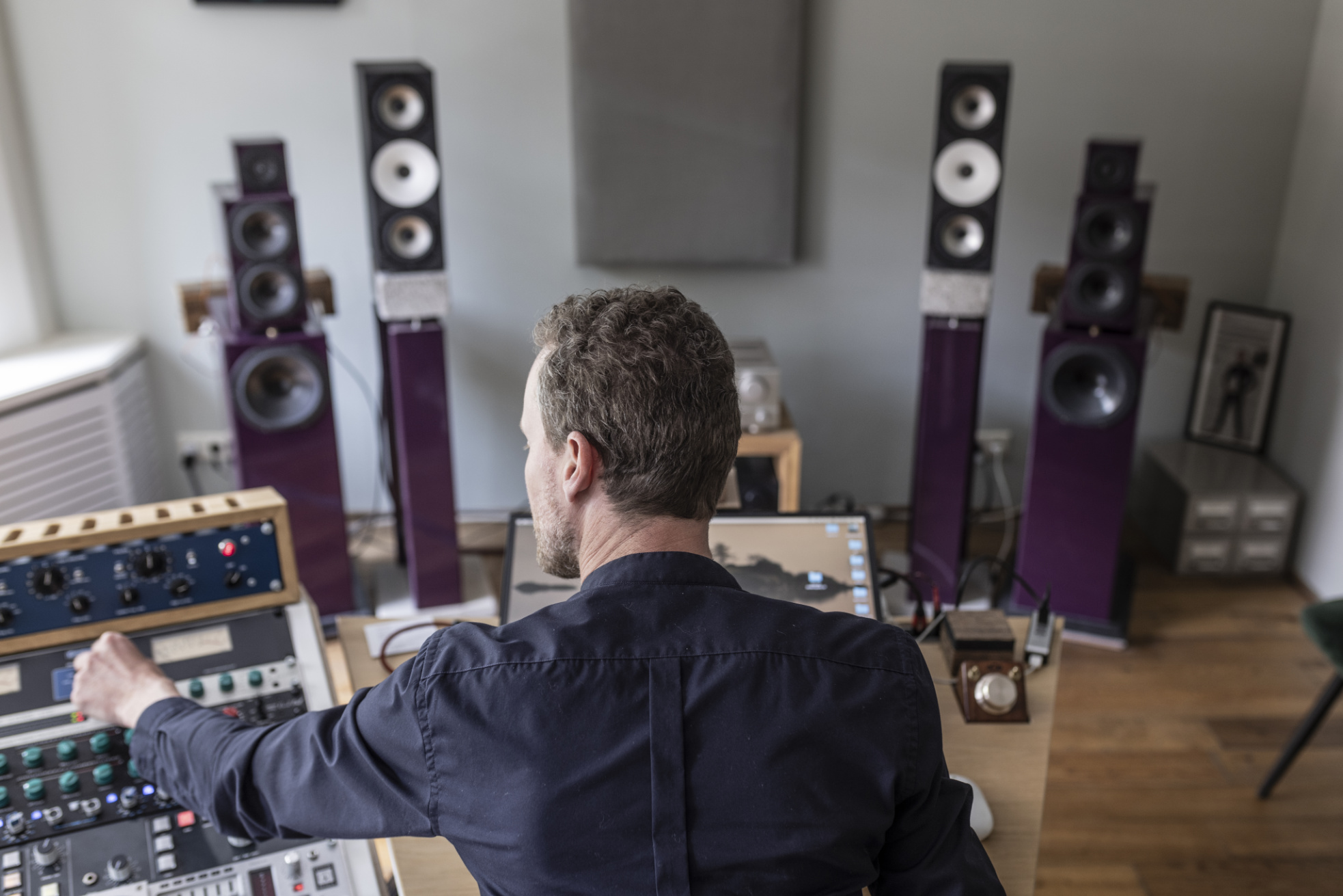 Renzo behind the mastering console